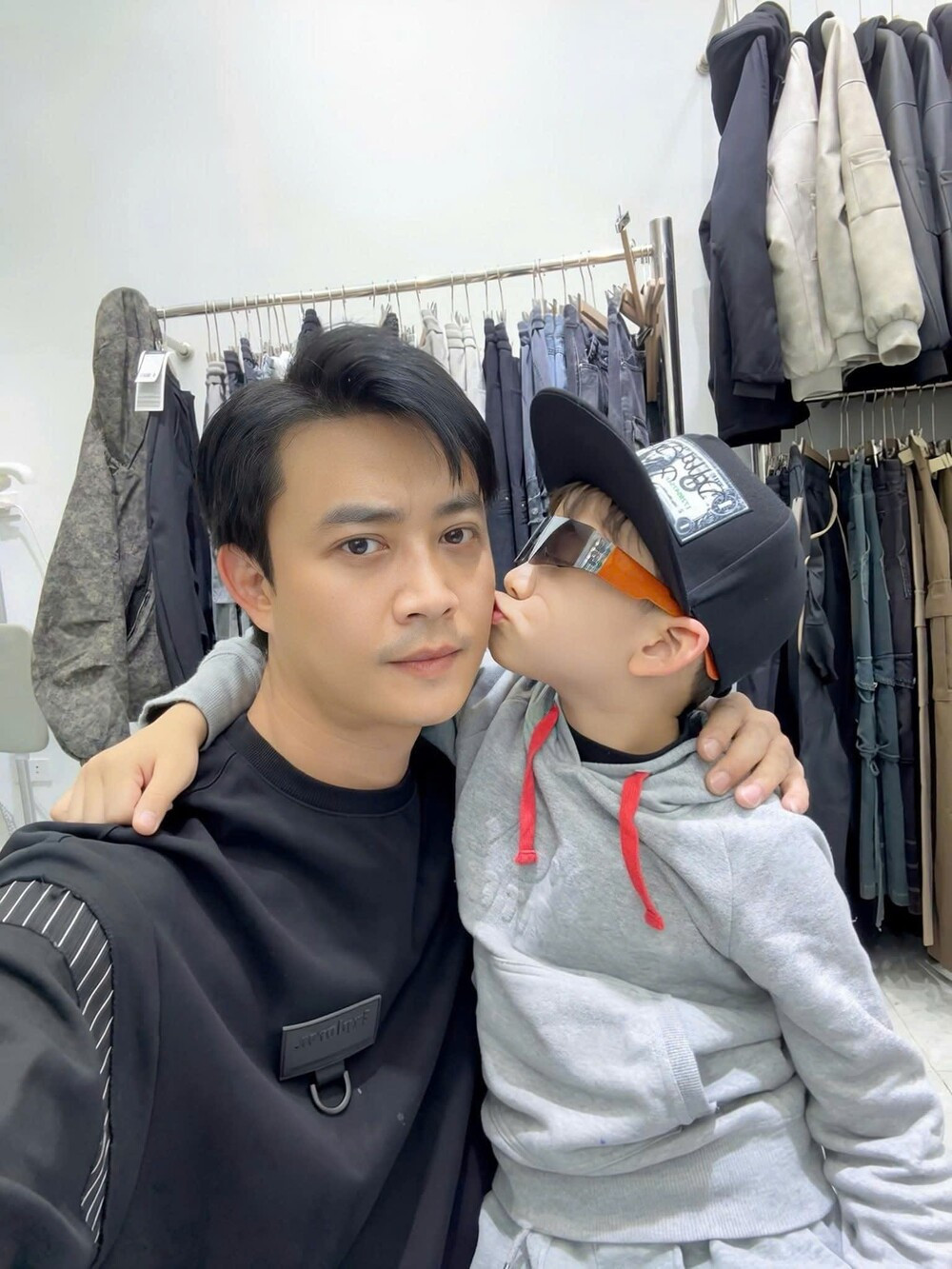 gen h z7450175552718_6551901404b06daa42f40ea07603ba8c.jpg