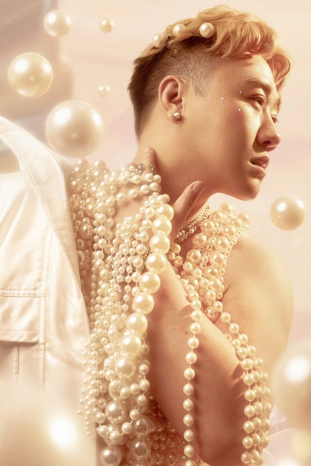 gen h z7450175591860_bc74b2b102d588595cd4cdd68d843ee8.jpg