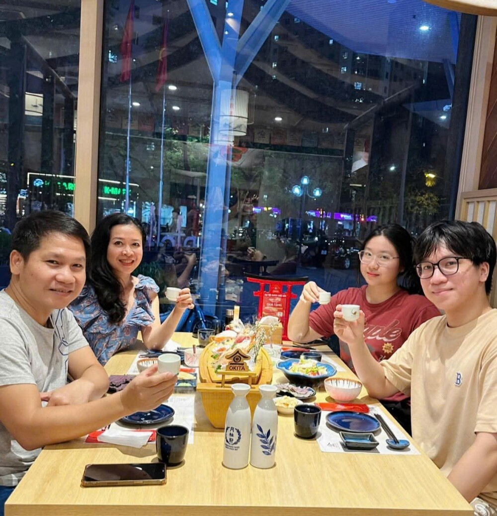 gen h z7450175618692_69f6547848b1841c4885f5e9550dbc35.jpg