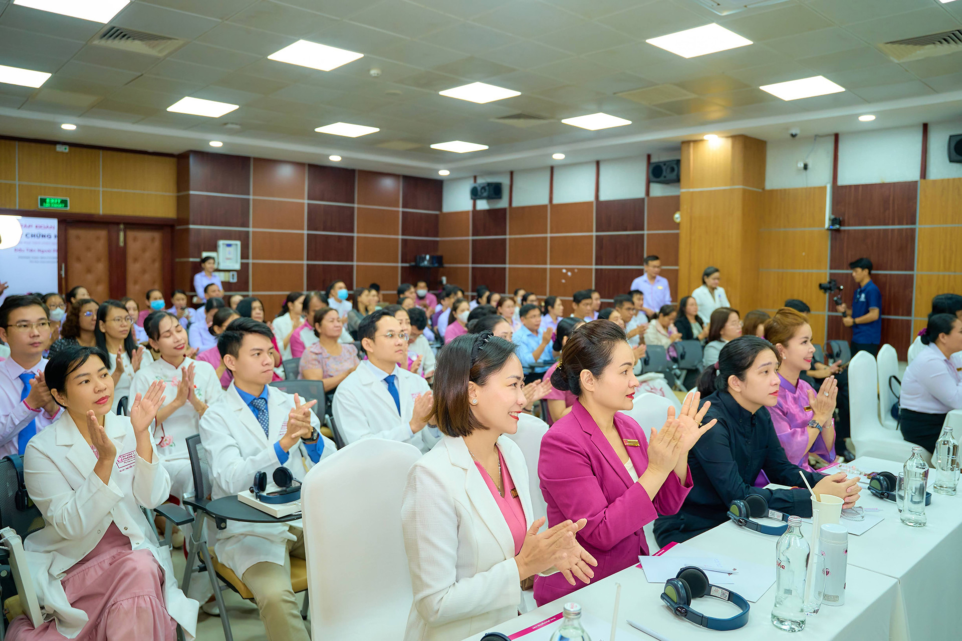 Hình 2 LOTUS 093.jpg