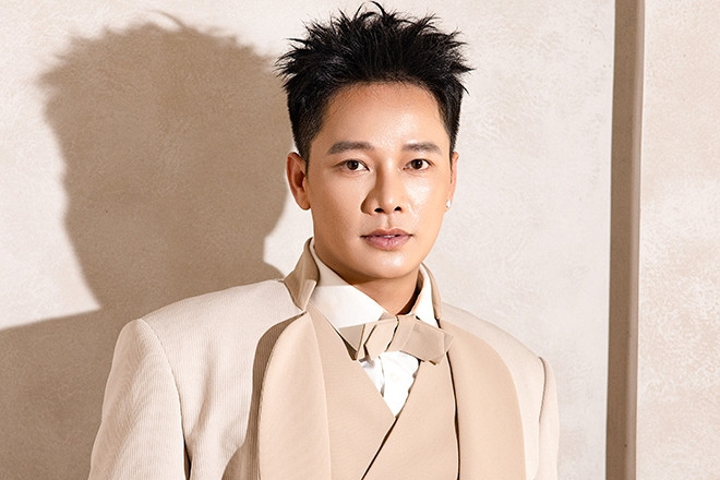  Nam ca sĩ hát mãi không được nhớ tên bỗng 'đổi đời' chỉ nhờ 1 bài hát là ai? 