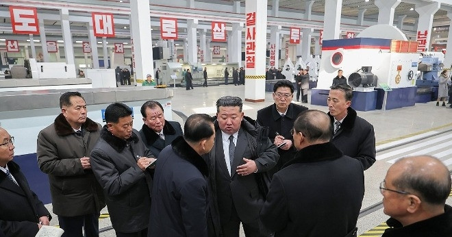 Ông Kim Jong Un cách chức Phó Thủ tướng Triều Tiên giữa chuyến thị sát