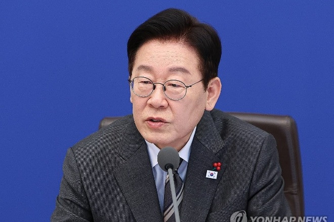 Tổng thống Hàn Quốc yêu cầu điều tra dân thường điều khiển UAV sang Triều Tiên