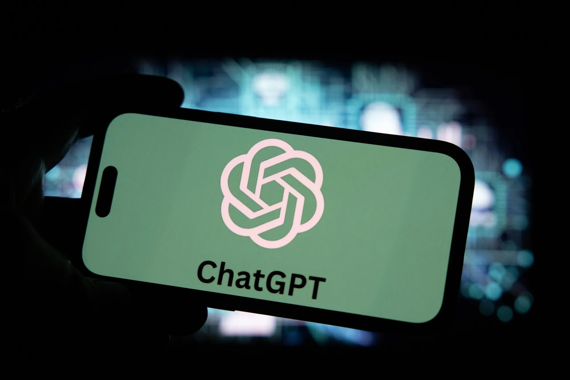 ChatGPT bắt đầu đoán tuổi người dùng