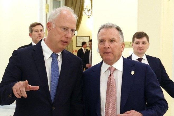 Đặc phái viên Nga hé lộ kết quả đàm phán với Mỹ, Ukraine bị không kích diện rộng