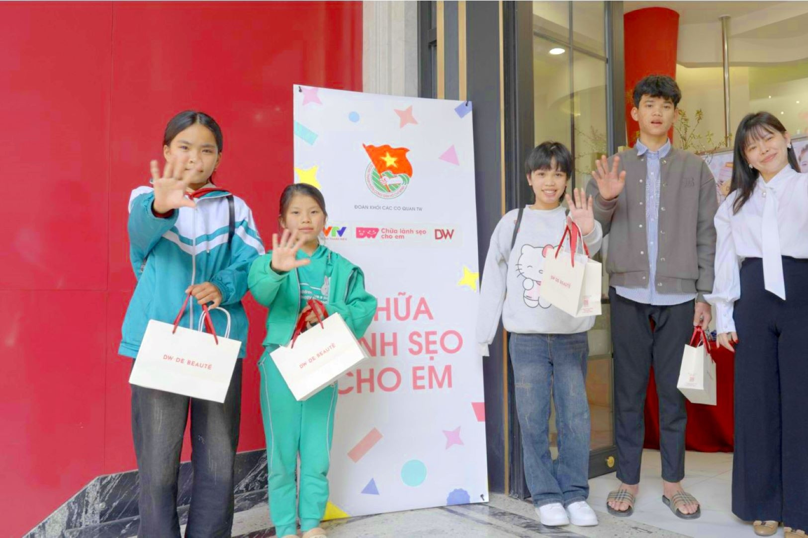 Hành trình chữa lành sẹo cho trẻ em từ sự đồng hành bền bỉ