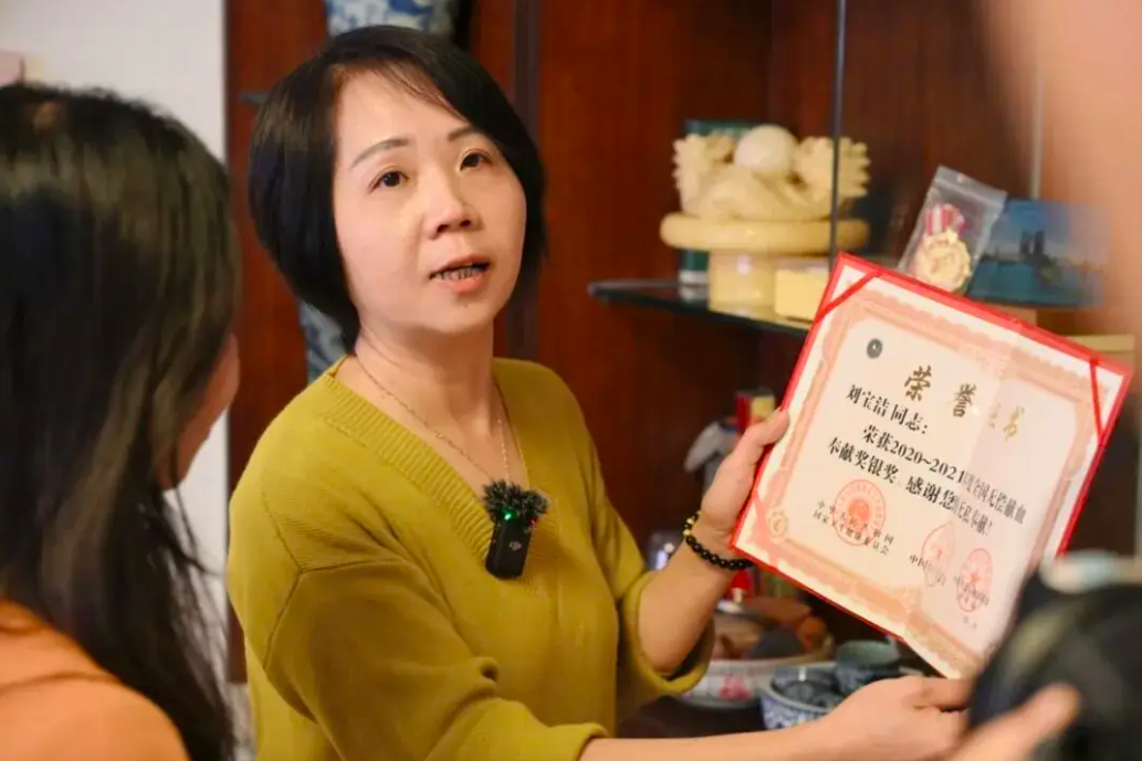 Lý do xúc động khiến người phụ nữ không thức khuya suốt 28 năm