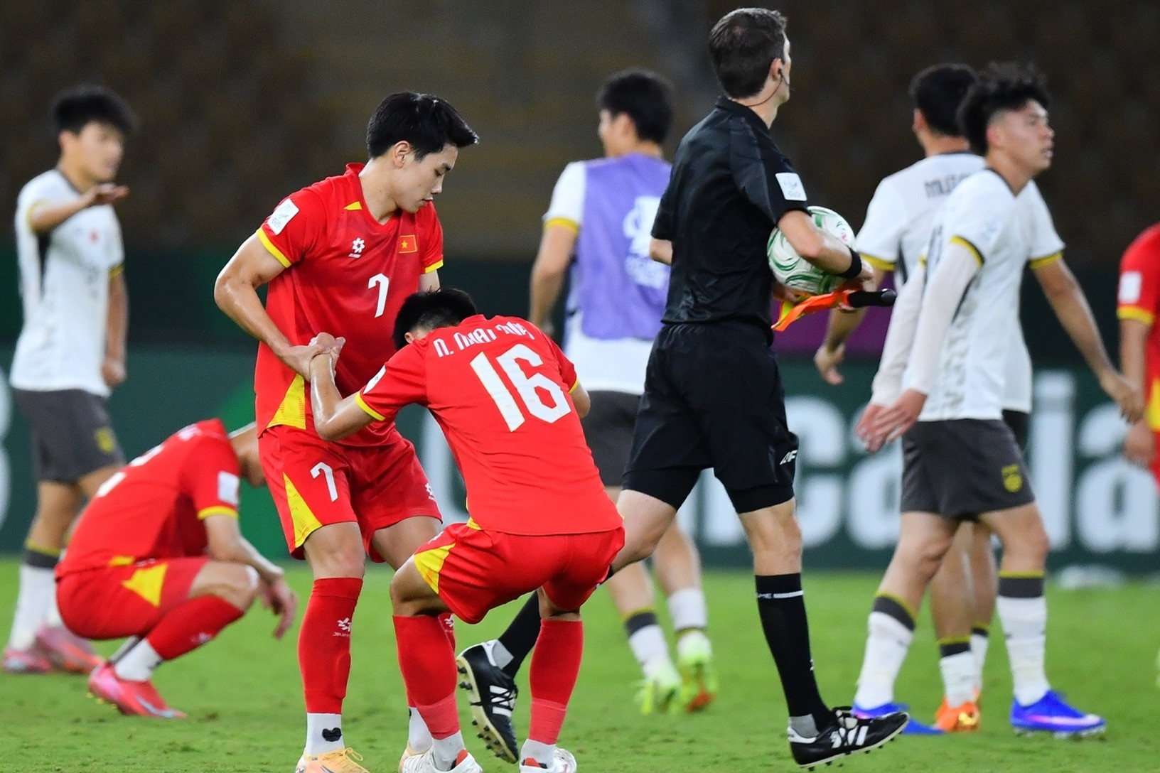 Báo Hàn: Tiếc cho U23 Việt Nam lỡ hẹn chung kết U23 châu Á