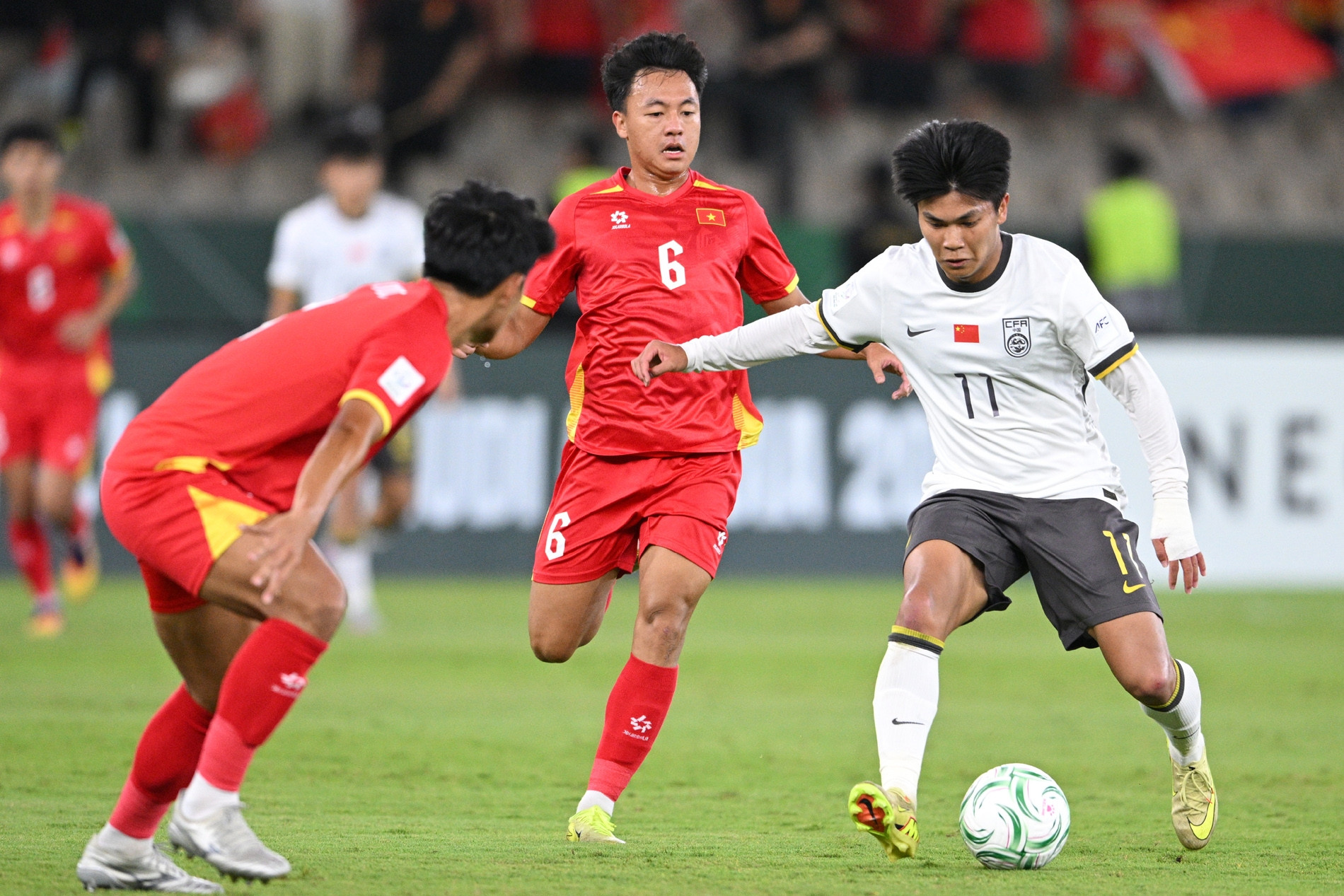 U23 Việt Nam đứt mạch toàn thắng dưới thời HLV Kim Sang Sik