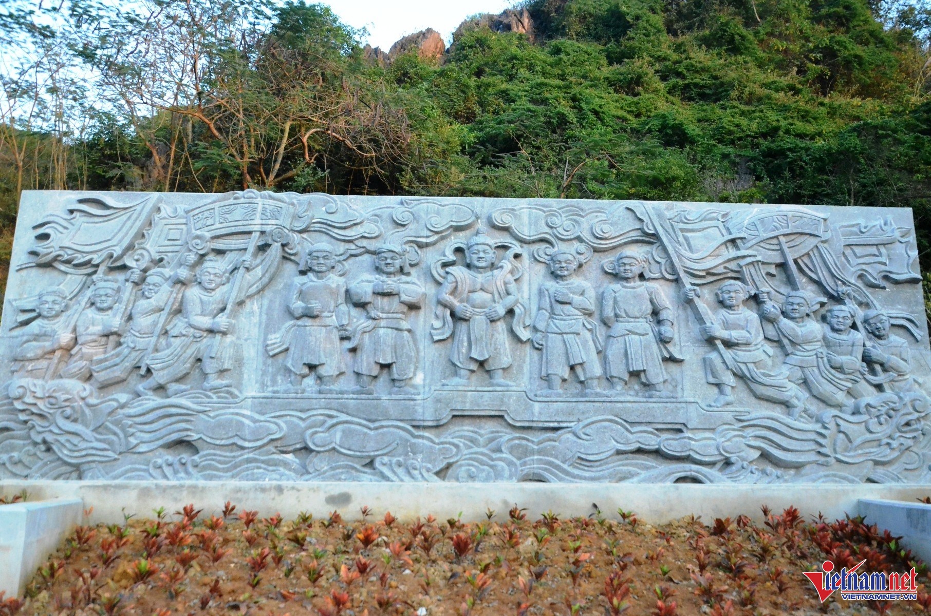 W-Đinh Bộ Lĩnh 3.JPG.jpg