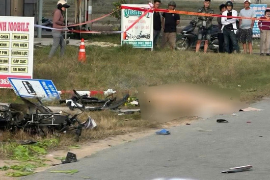 Bản tin trưa 22/01: Xe tải tông liên hoàn xe đạp điện ở Huế, 2 người tử vong