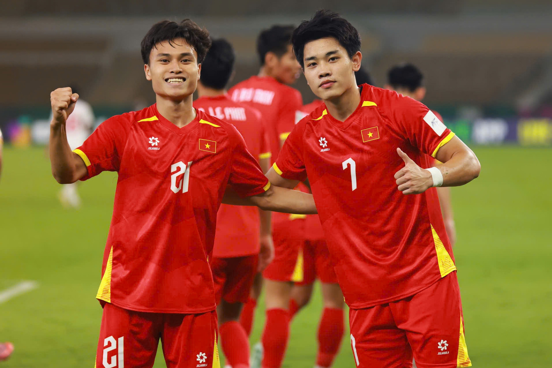 HLV Kim Sang Sik 'lệnh' U23 Việt Nam đá đẹp trước Hàn Quốc