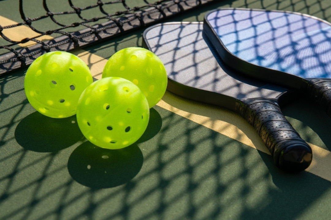 Rách gân vai sau 5 tháng 'nghiện' chơi pickleball