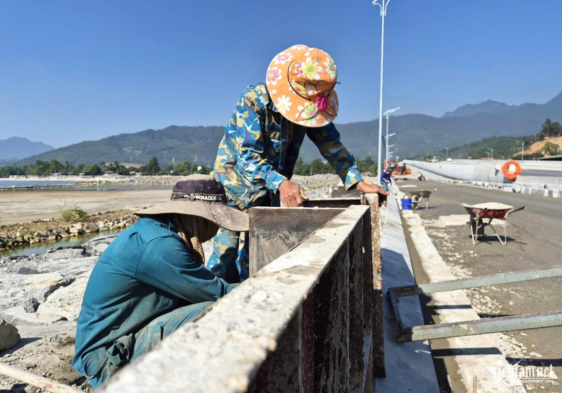 Đường vào cảng Liên Chiểu