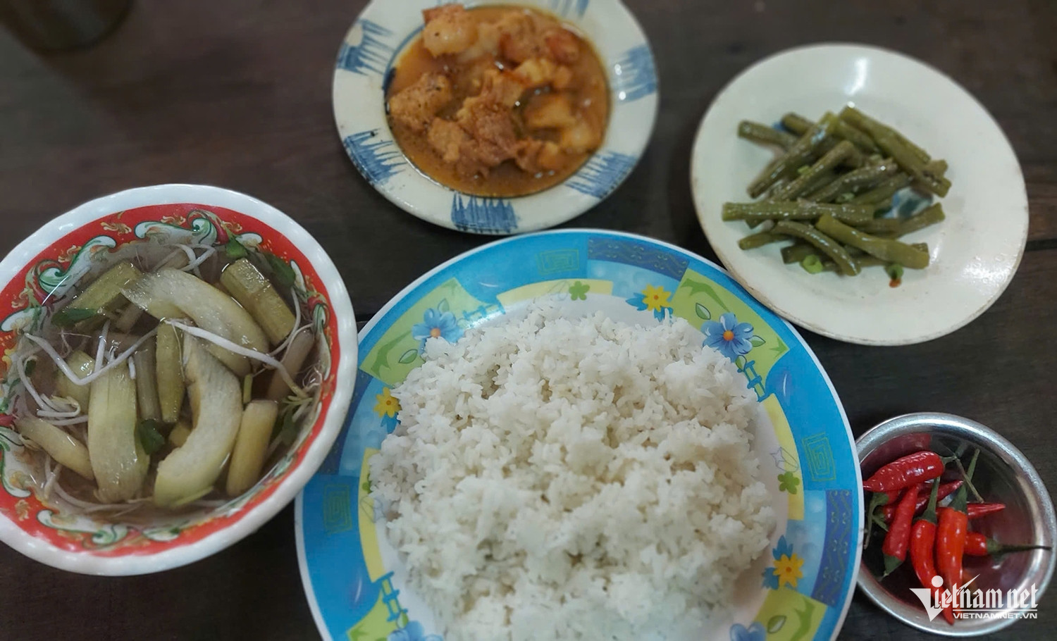 W-quán cơm bà Cúc 6.jpg