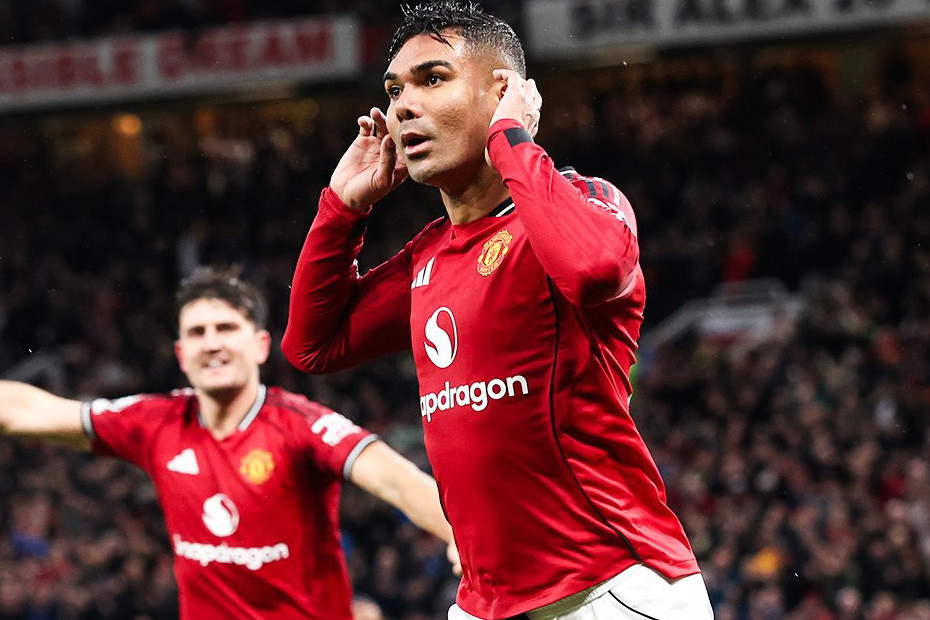 Casemiro rời MU vào cuối mùa