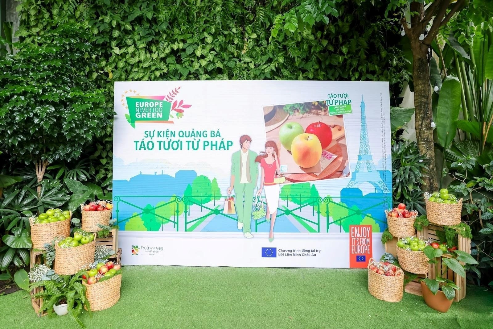 Food blogger Việt trải nghiệm workshop ‘Khám phá táo Pháp’