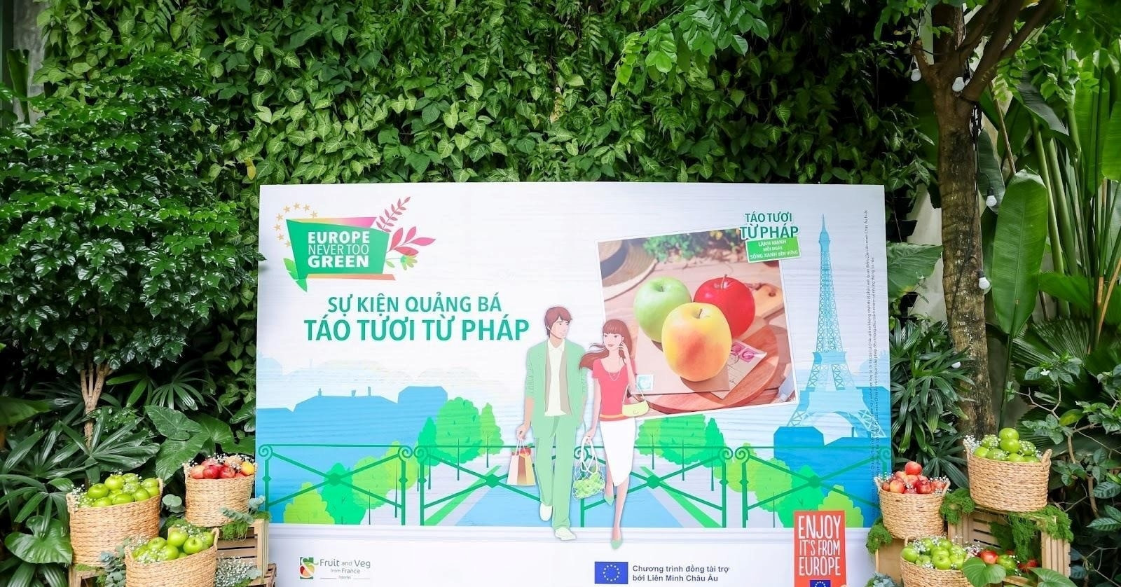 Food blogger Việt trải nghiệm workshop ‘Khám phá táo Pháp’