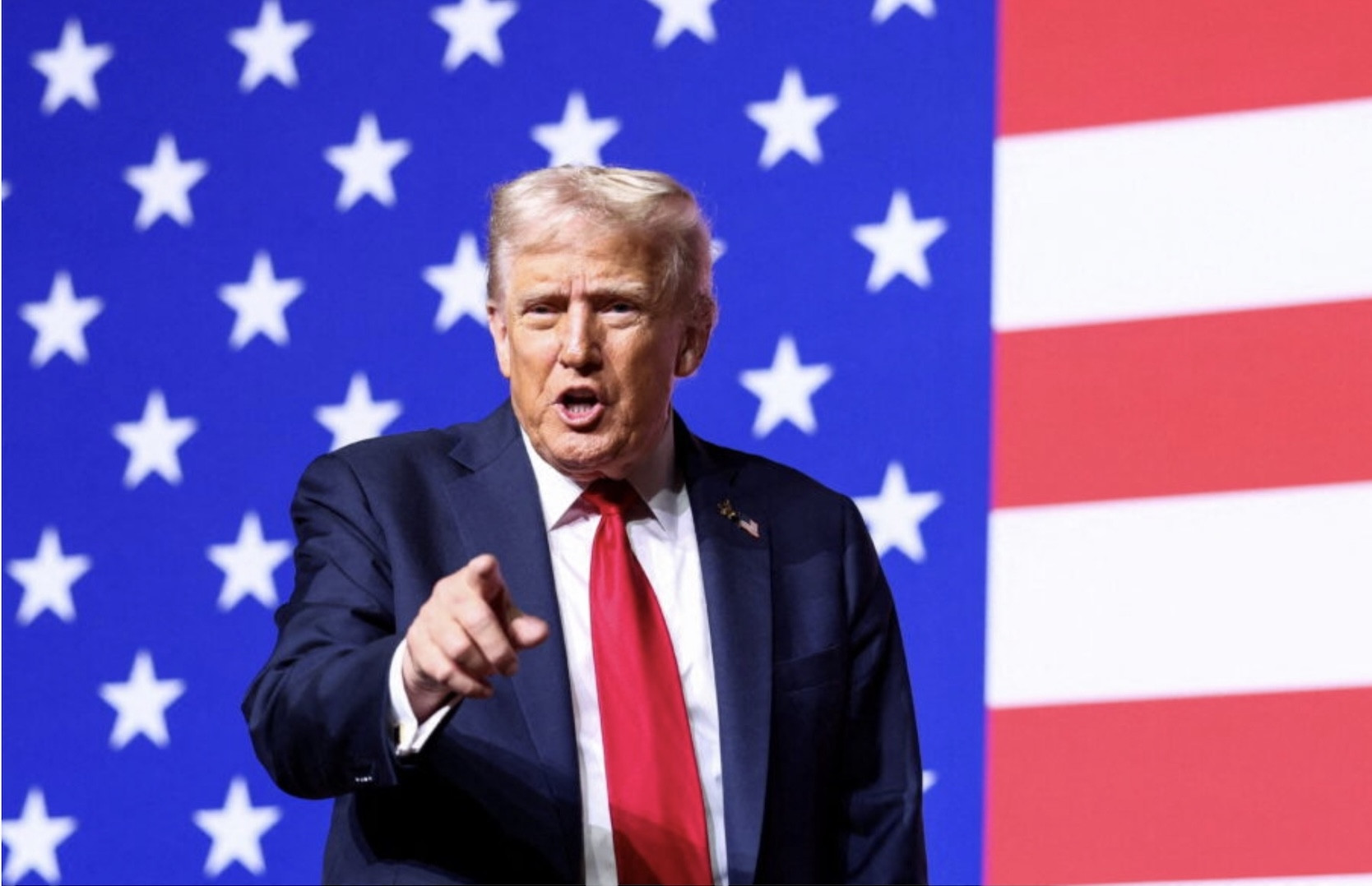 Ông Trump đưa ra tuyên bố gây bất ngờ về tài sản bị đóng băng của Nga