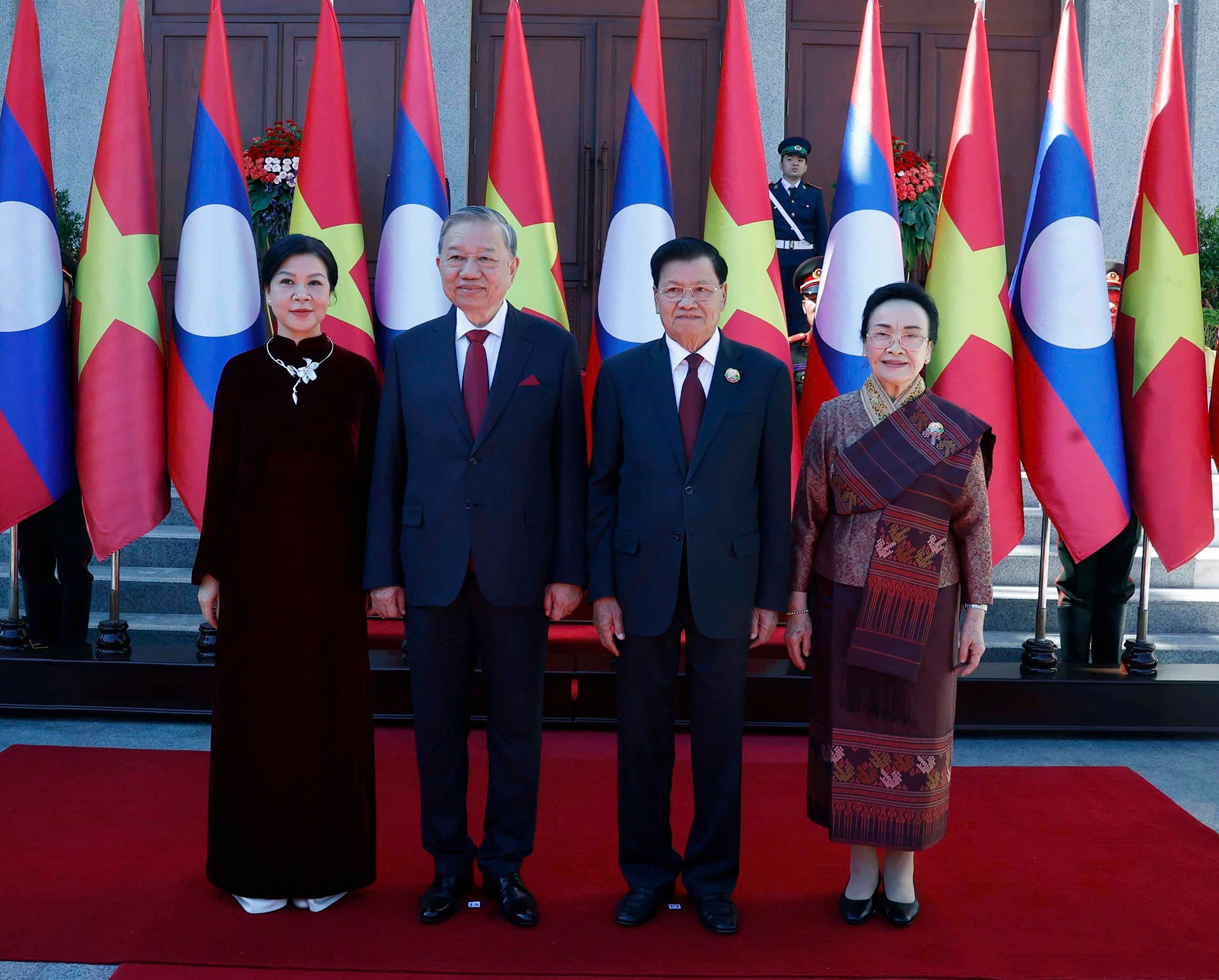 z7280211954137 38564544e81c14eeec1a7415d84788cc 1237.jpg