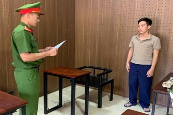 Bản tin chiều 24/1: Nam nhân viên ngân hàng lừa đảo chiếm đoạt gần 3 tỷ đồng