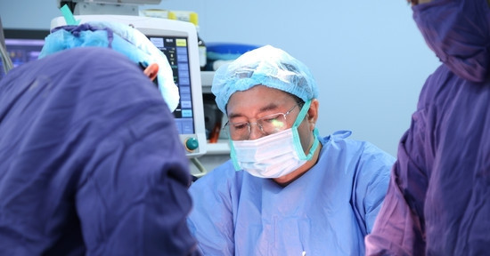 Bản tin cuối ngày 23/1: Thiếu niên 15 tuổi dập nát bàn tay do pháo nổ