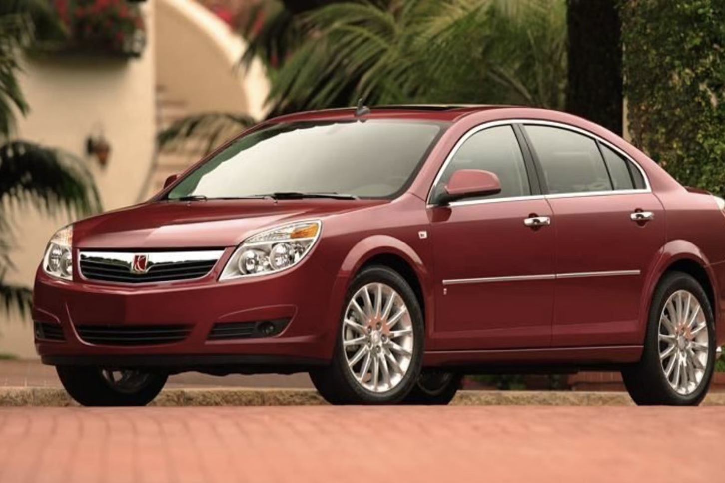 4 mẫu xe từng đoạt danh hiệu “Xe của năm” nhưng thất bại trên thị trường