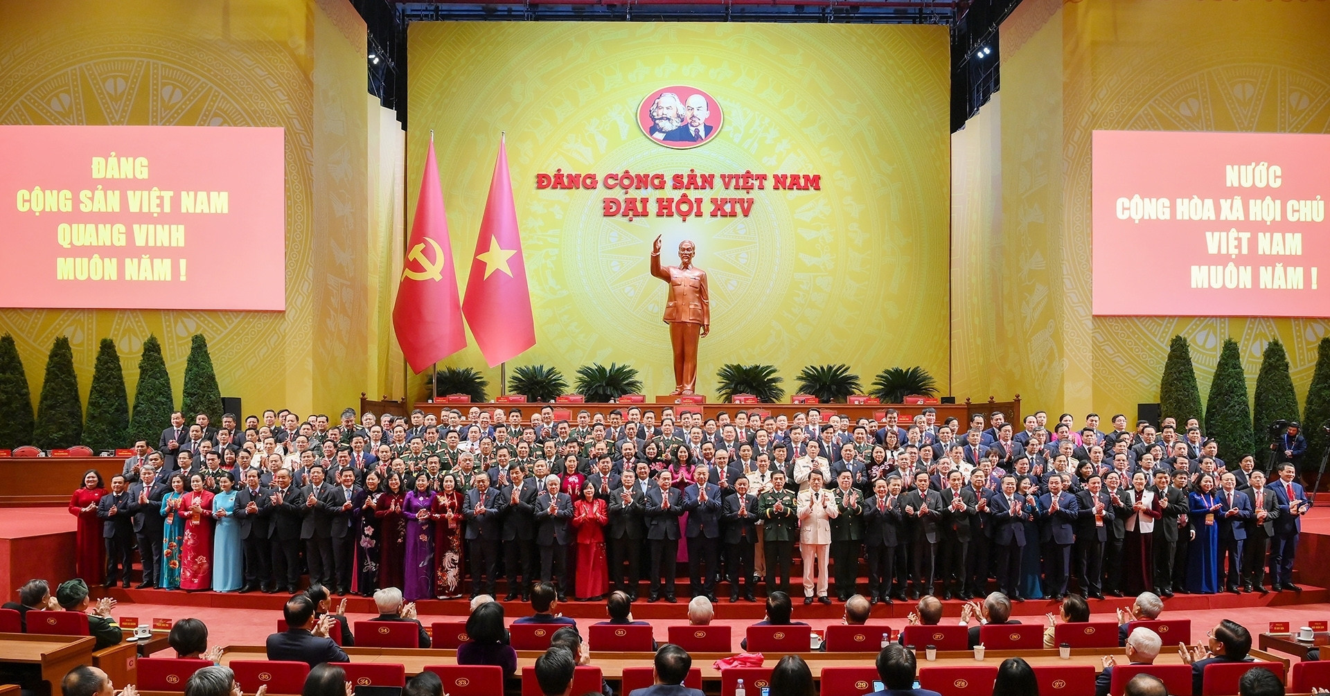 Bức tranh toàn cảnh về quê quán của 200 ủy viên Trung ương khóa 14