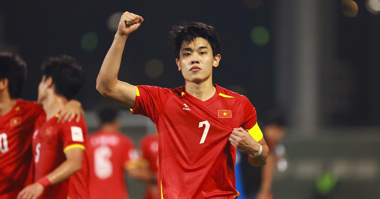 Đình Bắc lỡ trận tuyển Việt Nam tái đấu Malaysia