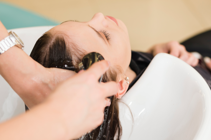 Gặp họa vì gội đầu dưỡng sinh