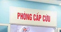 Nguyên nhân khiến bé 11 tuổi liệt dây thần kinh phải nhập viện