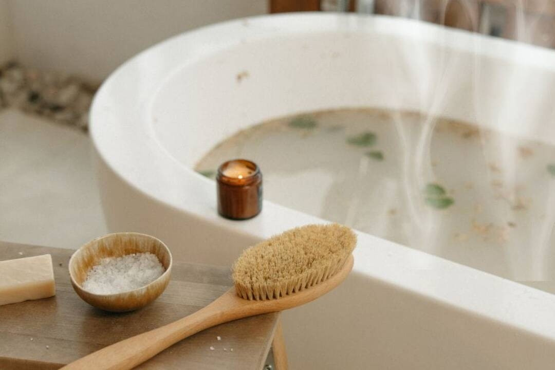 Sai lầm gây hậu quả nghiêm trọng khi tắm bồn nước nóng mùa đông