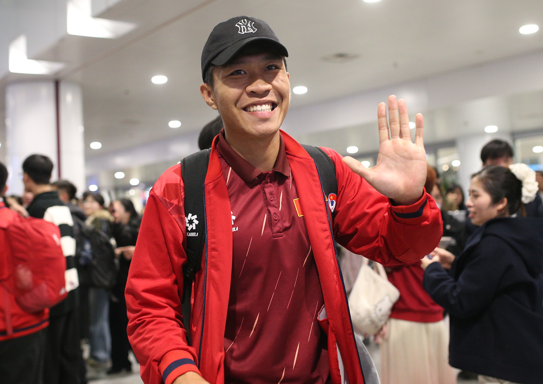 u23 viet nam ve nuoc 8.JPG