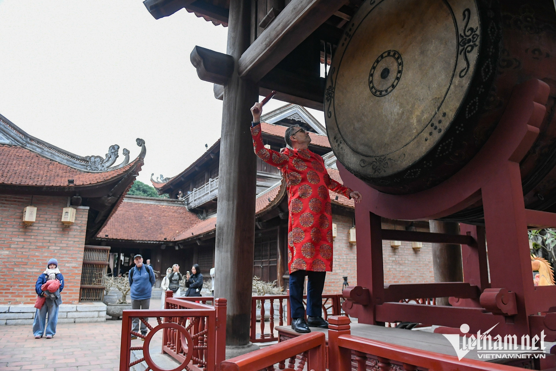 W-dai su quan Phap (26).jpg