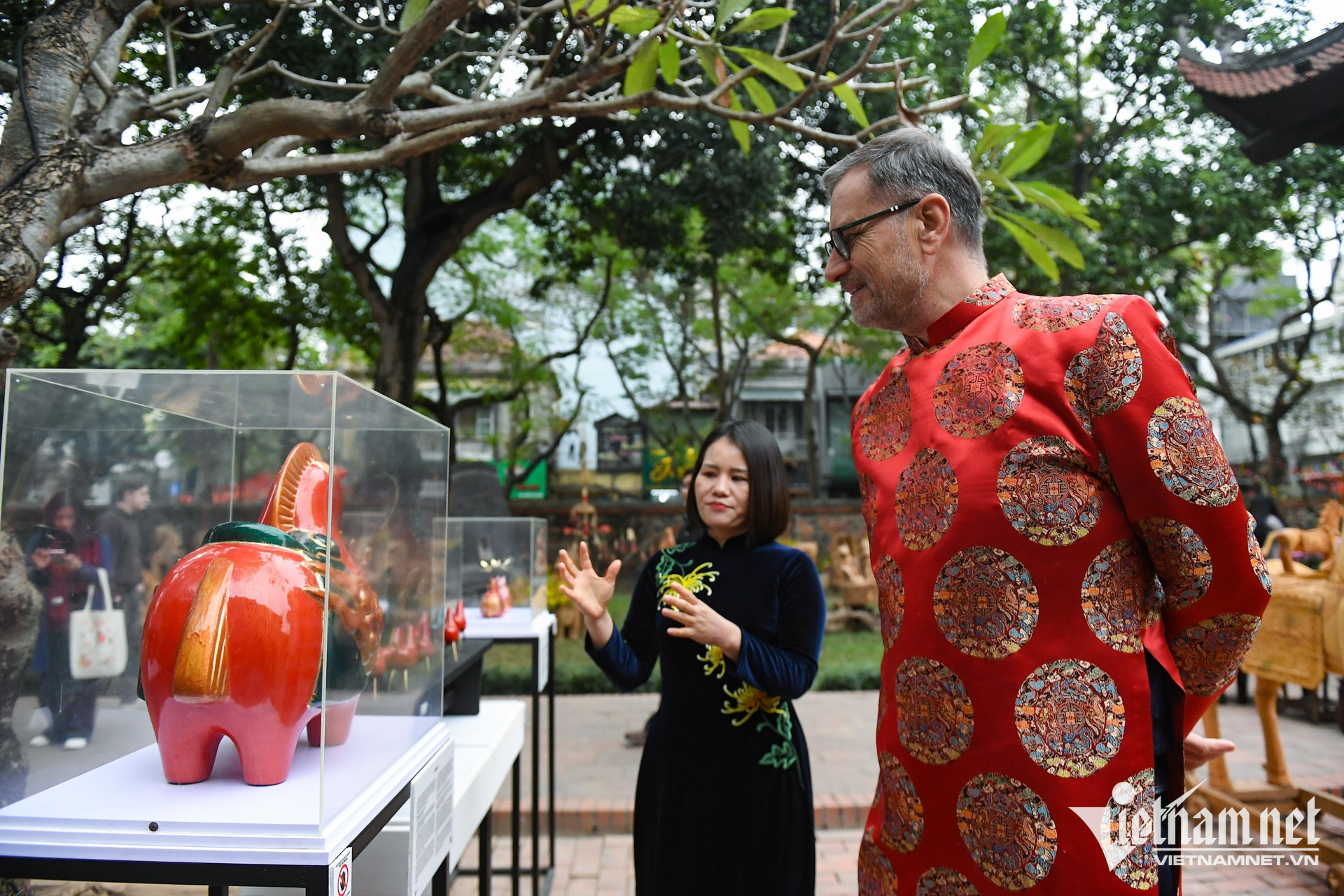 W-dai su quan Phap (30).jpg