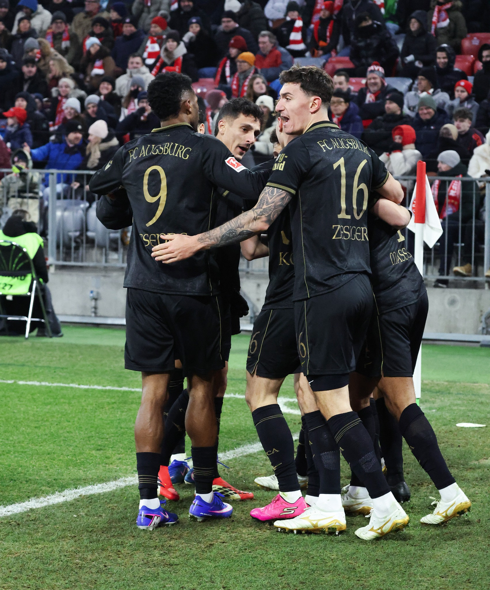 Augsburg vs Bayern munich.jpg