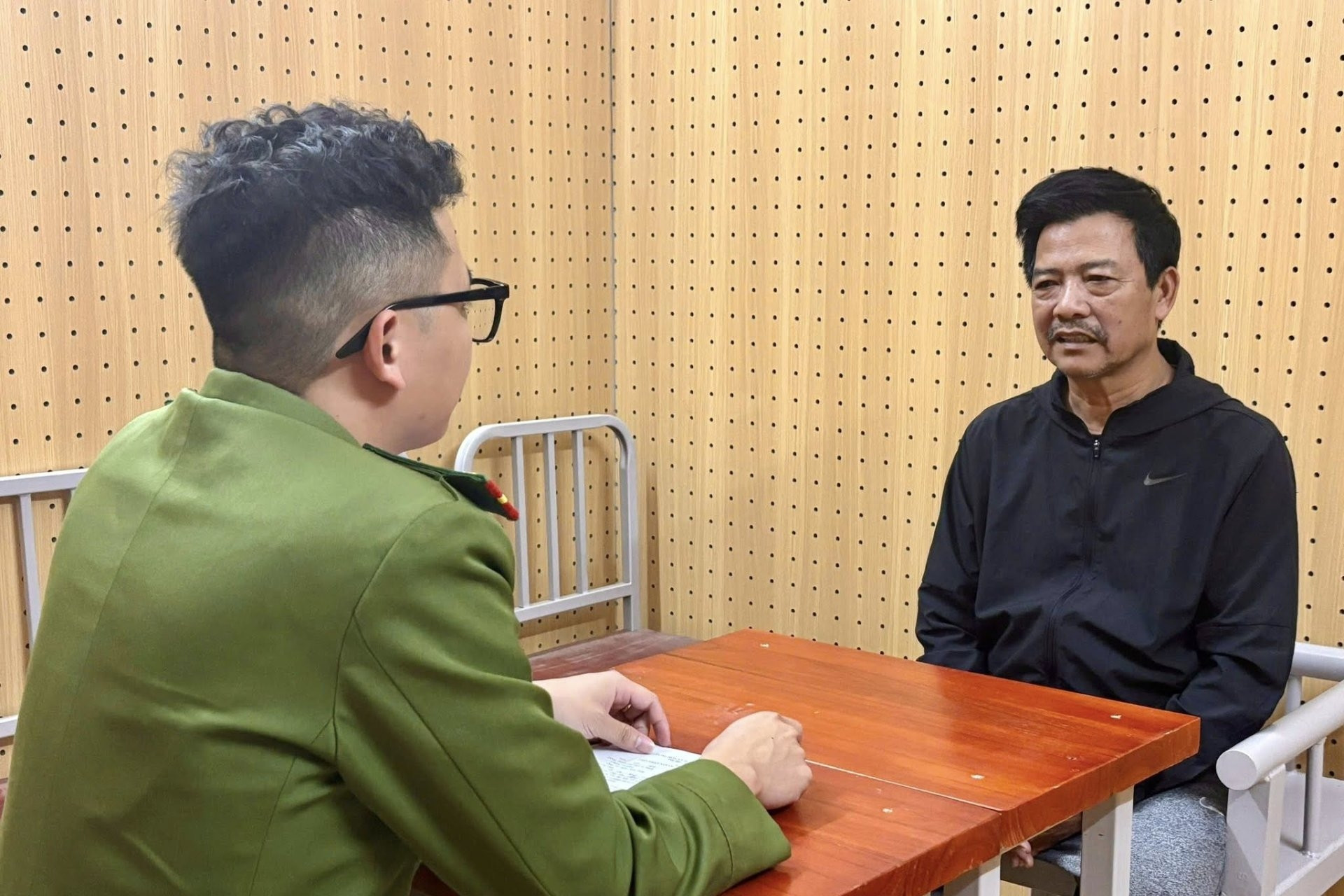 Danh tính hai đối tượng cầm đầu đường dây cá độ bóng đá liên tỉnh