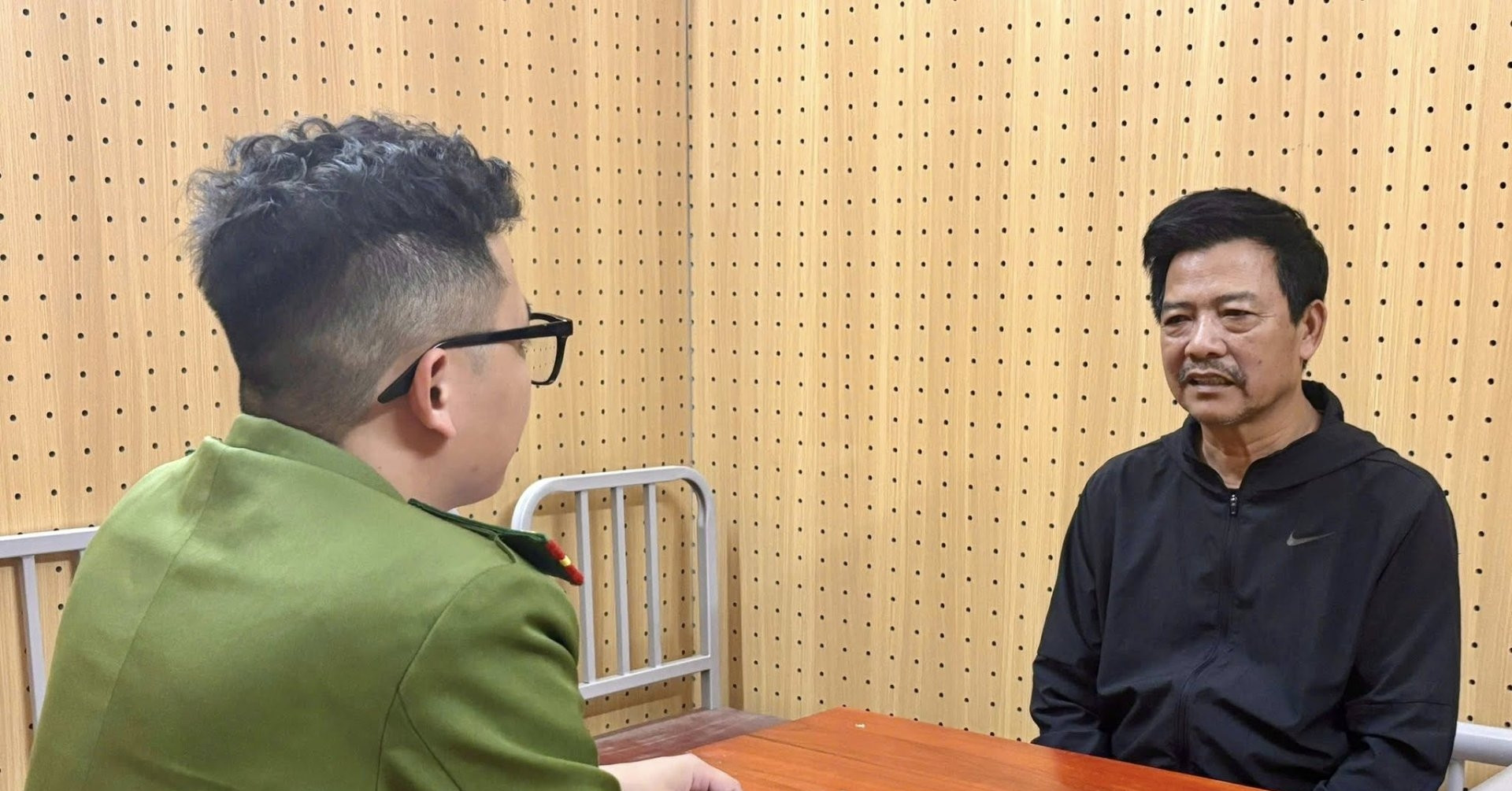 Danh tính hai đối tượng cầm đầu đường dây cá độ bóng đá liên tỉnh