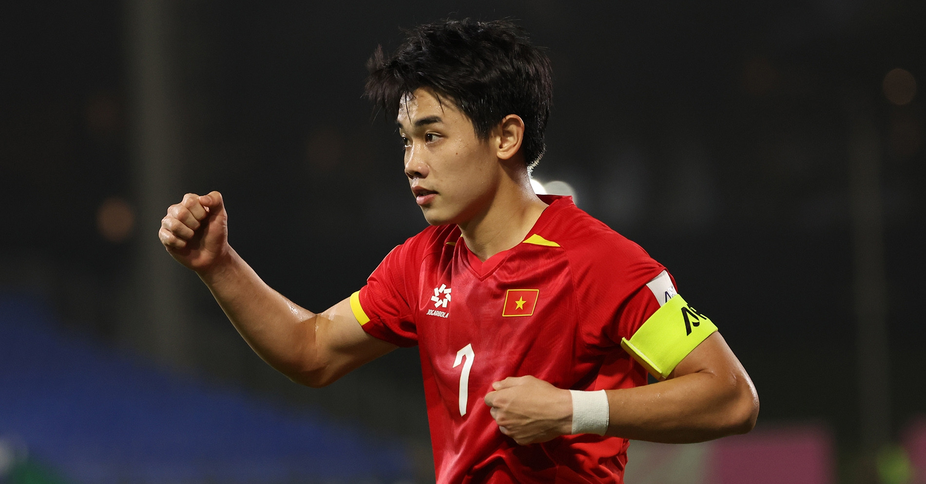 Đoạt giải Vua phá lưới, Đình Bắc thốt lên 'trời ơi'