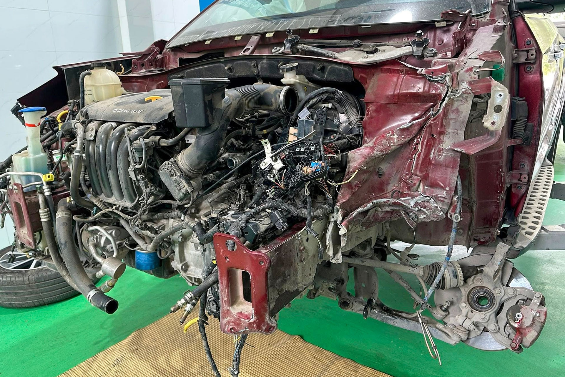 'Giấc ngủ trắng' sau vô lăng: Chỉ một vài giây chợp mắt, hậu quả khôn lường