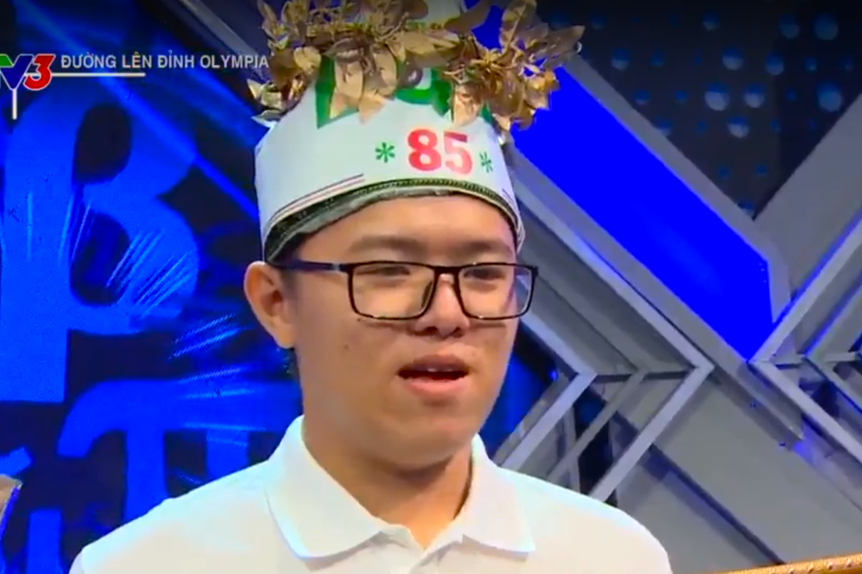 Nam sinh Khánh Hòa giành vé chung kết Olympia 2026 sau màn ngược dòng nghẹt thở