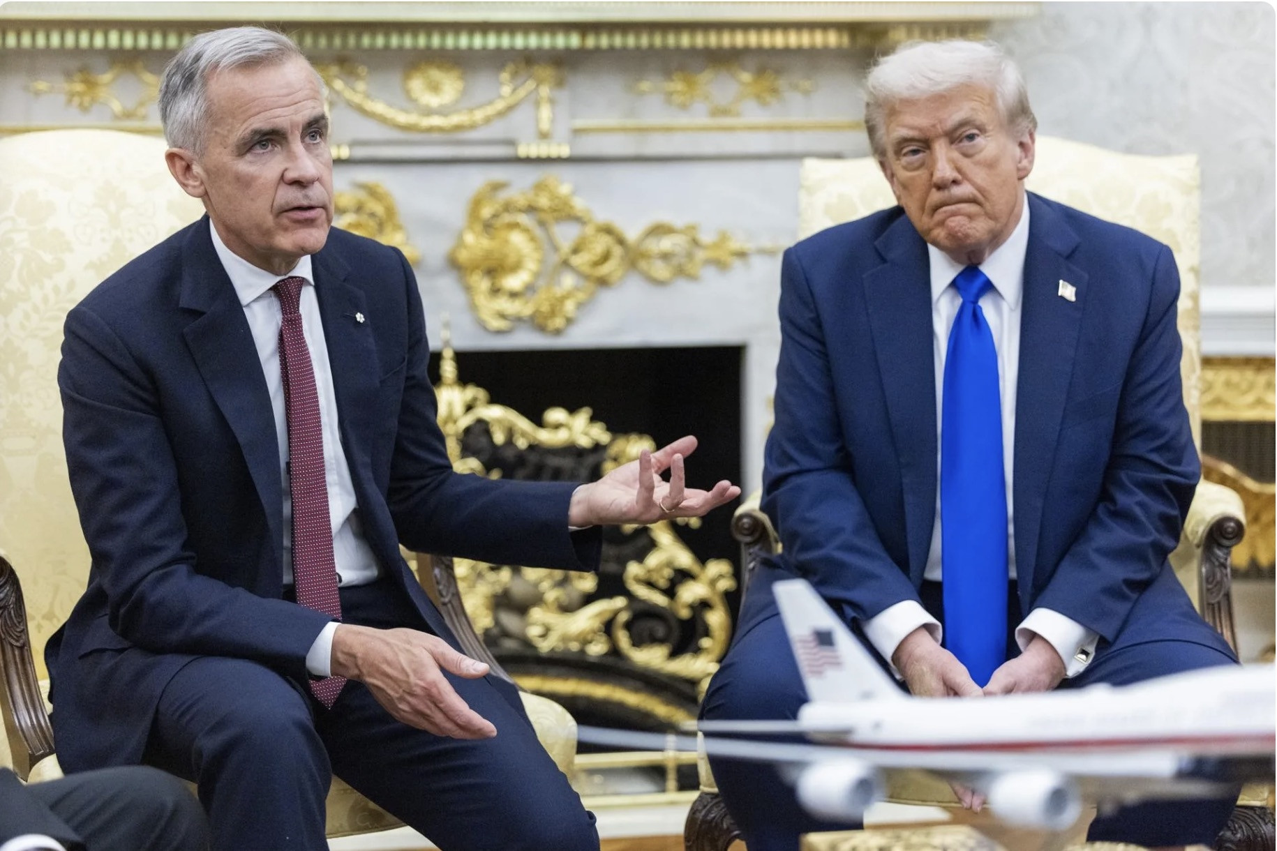 Ông Trump dọa áp thuế 100% lên Canada nếu ký thỏa thuận với Trung Quốc