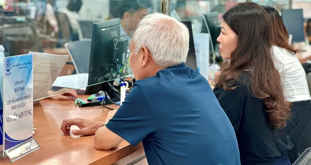 Sổ đỏ lệch diện tích, hồ sơ bị treo không giấy hẹn: Bộ chỉ rõ quy trình bắt buộc