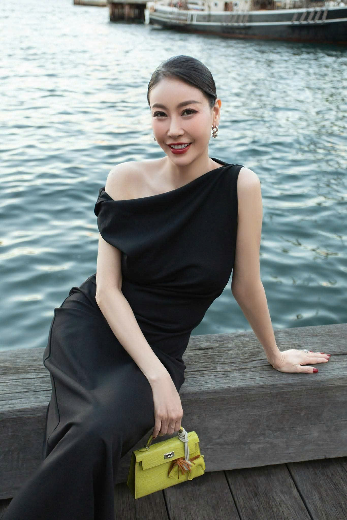 gen h z7470081535765_3e9353d7189d470a7a5aff04184405f4.jpg