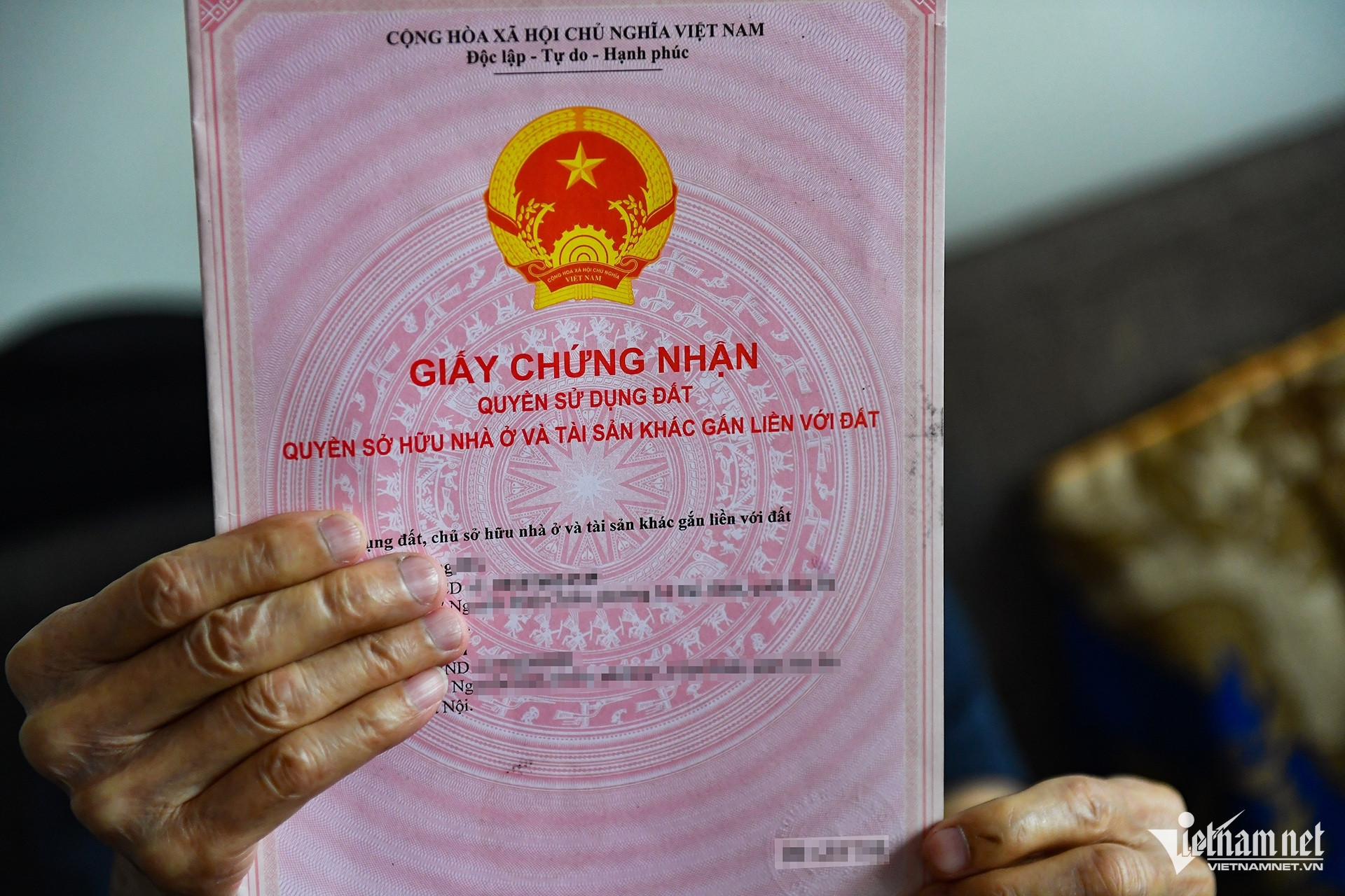 Mang đất đang thế chấp ra bán, chủ đất ngang nhiên từ chối trả tiền cọc