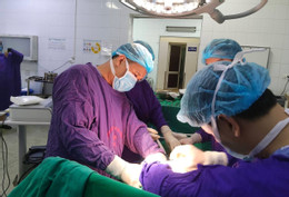 2 vị trí có màu vàng cảnh báo nguy hiểm không nên bỏ qua Mổ ruột thừa, bác sĩ bất ngờ phát hiện ung thư hiếm gặp