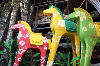 Nghệ nhân tăng ca ngày đêm làm linh vật ngựa khổng lồ cho Đường hoa Nguyễn Huệ