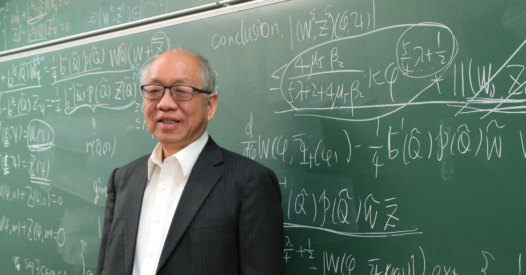 Thoát khỏi vòng xoáy luyện thi: Cách Trung Quốc đào tạo nhân tài toán học