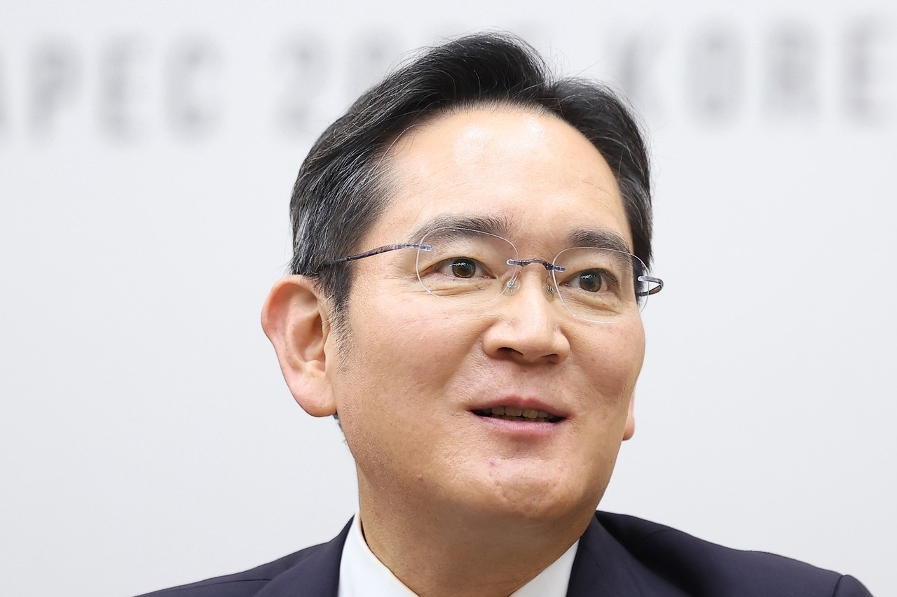 Chủ tịch Samsung cảnh báo 'cơ hội cuối cùng'