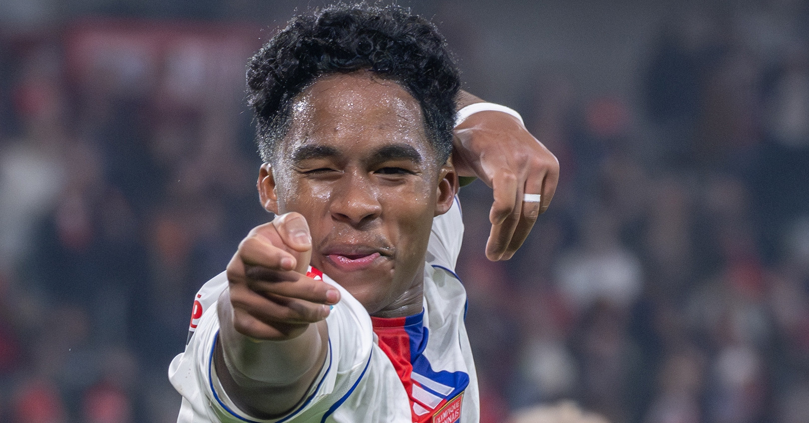 Endrick hồi sinh ở Lyon: Vượt Ronaldo béo và cuộc gọi từ Ancelotti